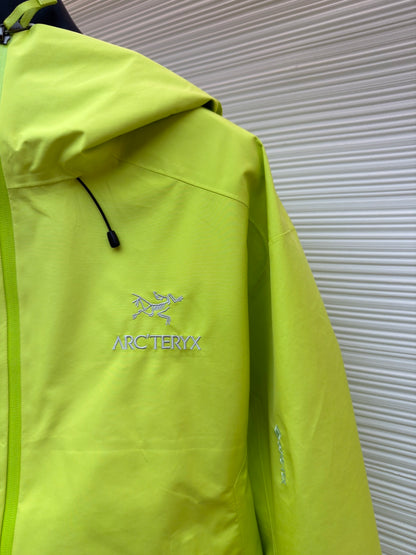Beta LT Windbreaker Jacket