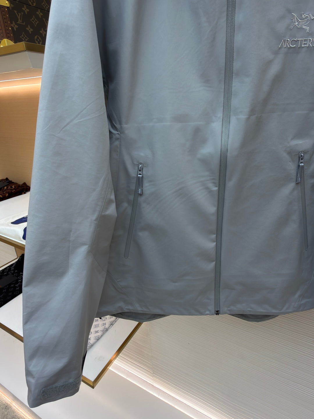 Beta LT Windbreaker Jacket