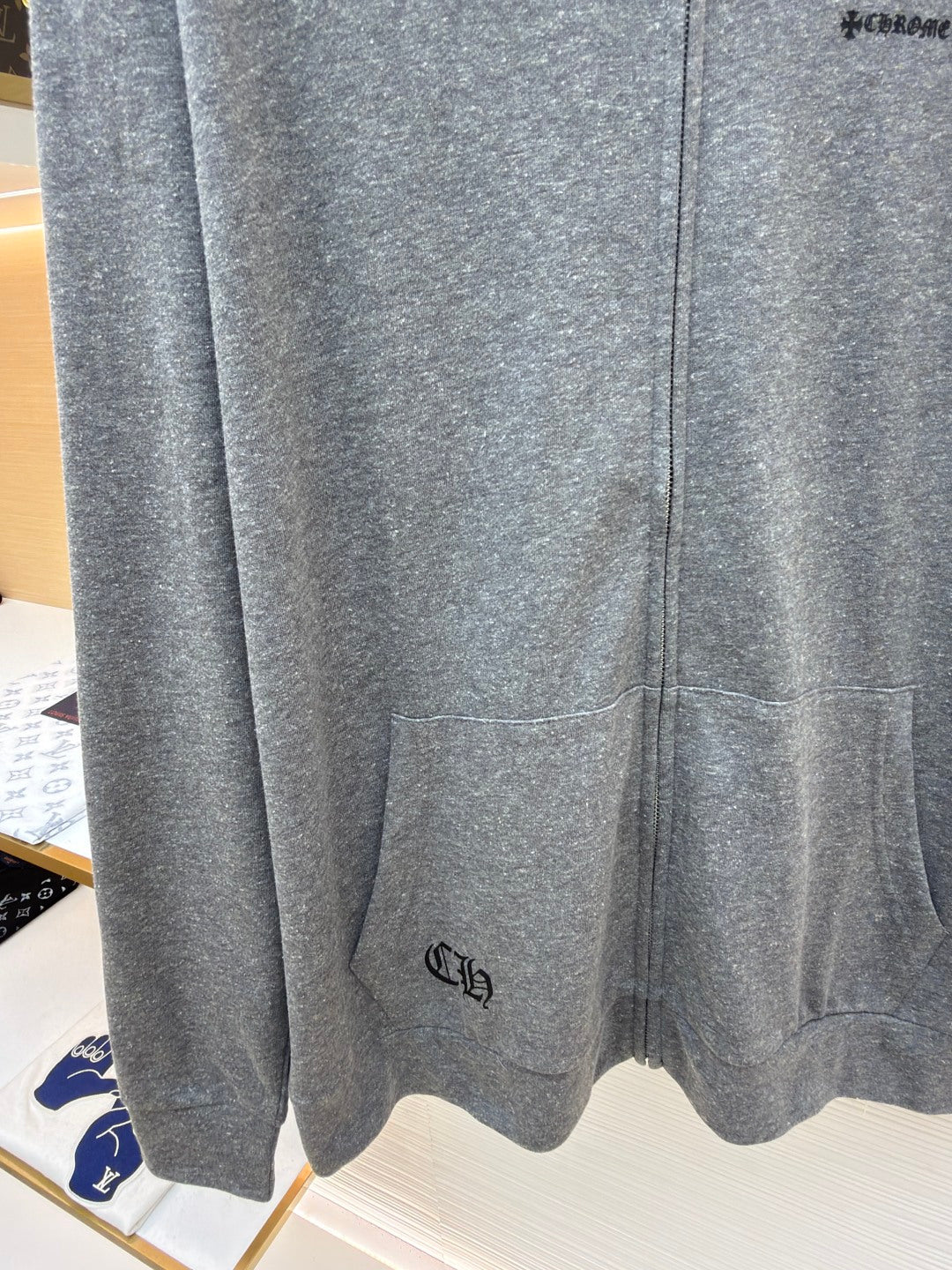 Vine Motif Zip Jacket