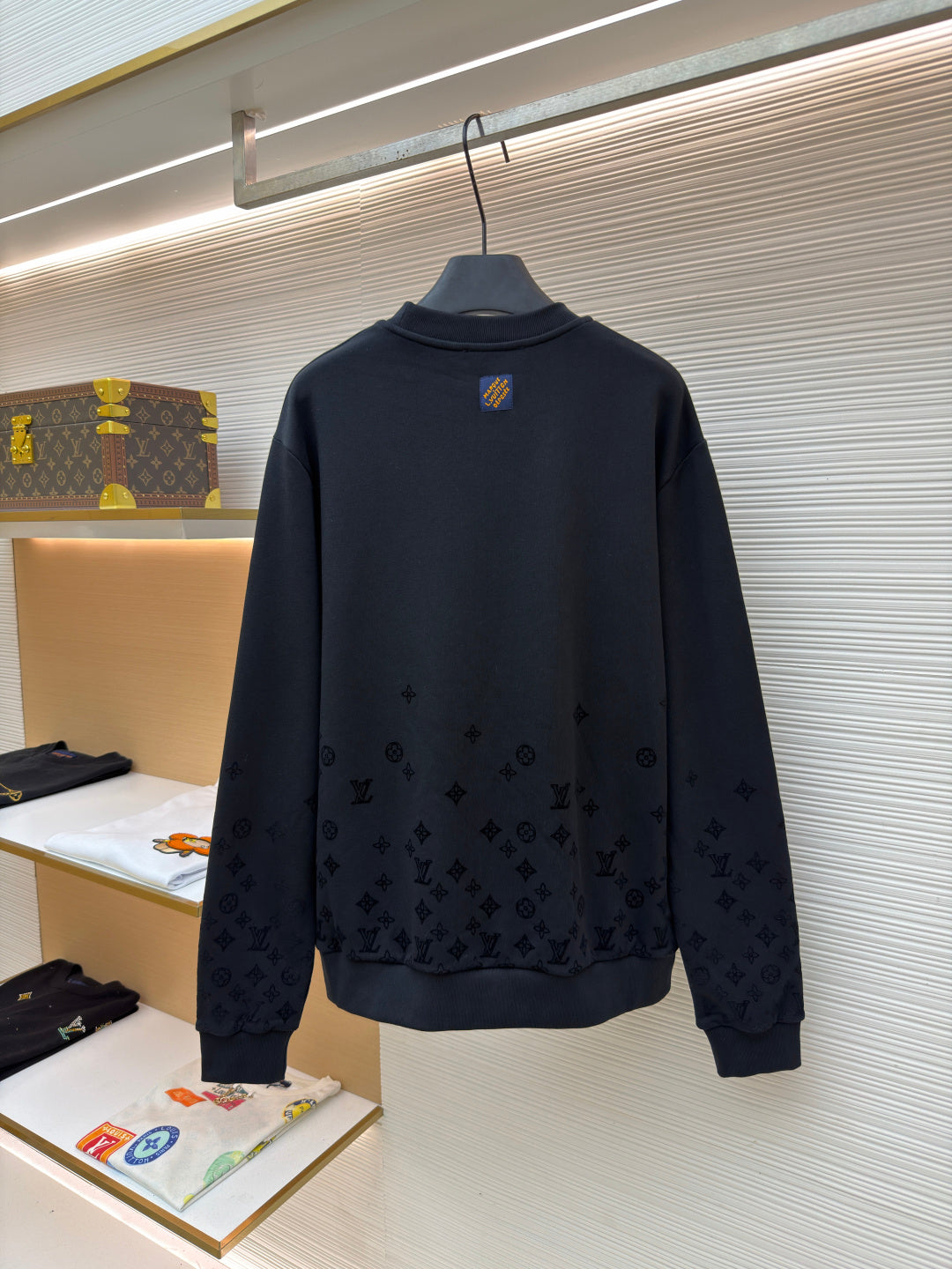 Graphic Crewneck Sweatshirt