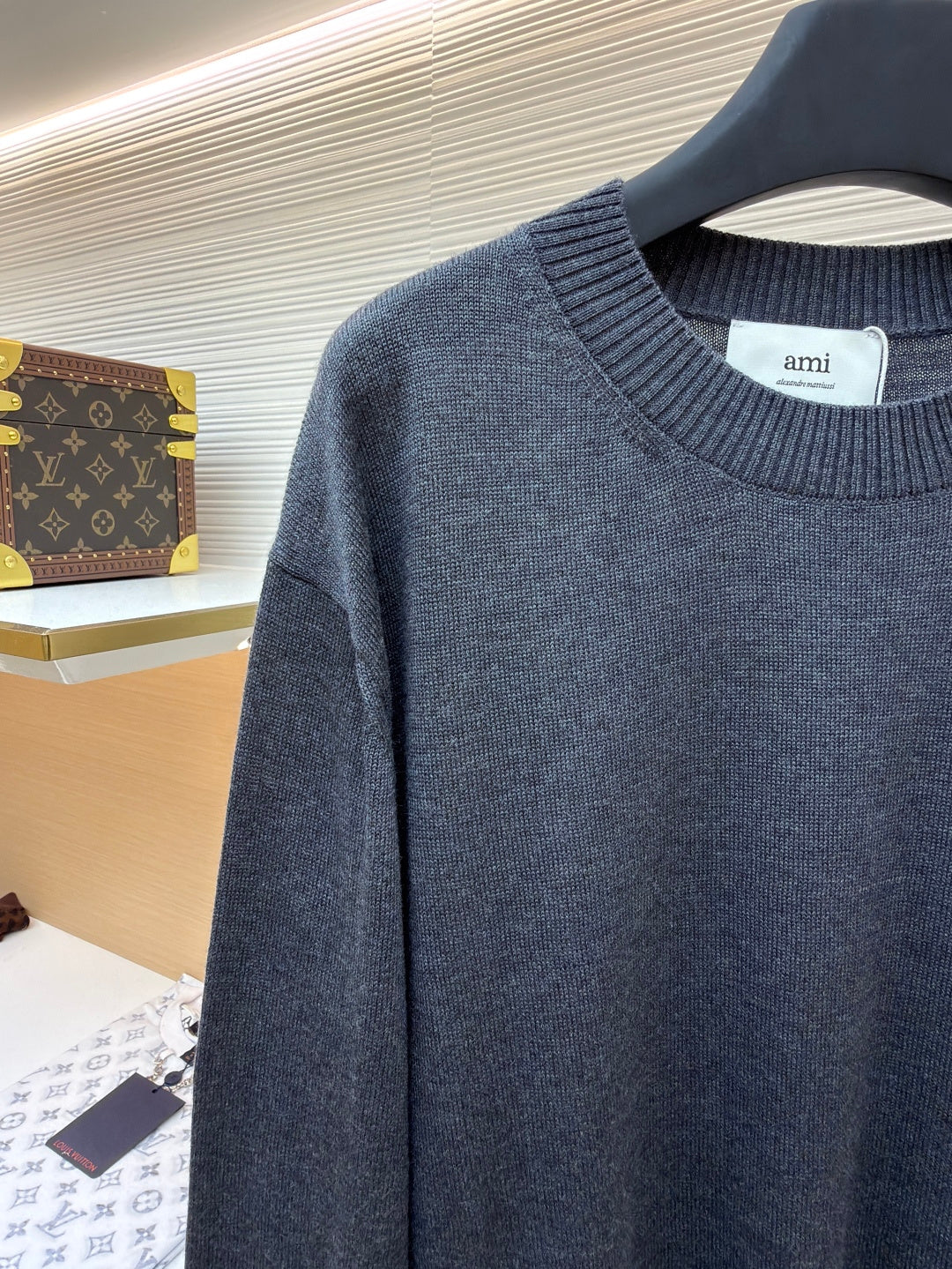 de Cœur Crewneck Sweater