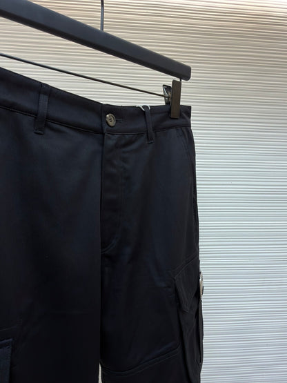 Gabardine Cargo Shorts