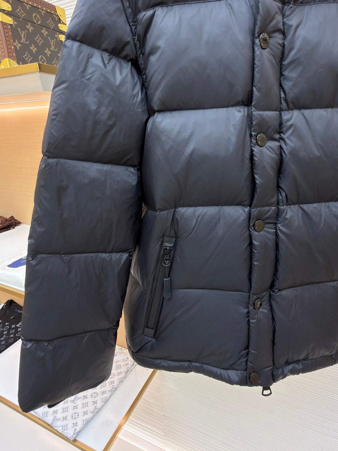 Hooded Down Jacket