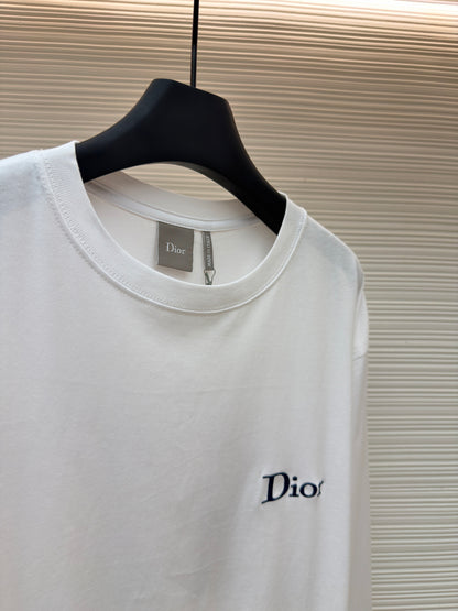 Embroidered Longsleeve T-Shirt