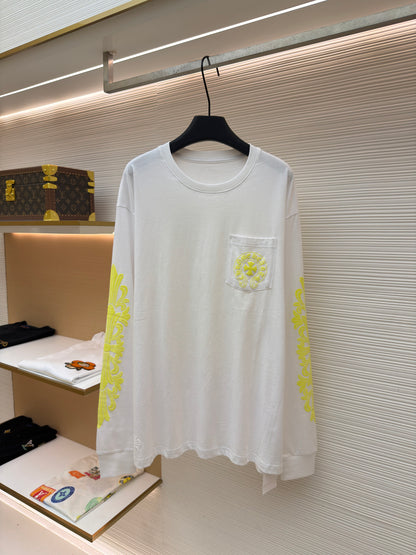 Vine Motif Longsleeve T-Shirt