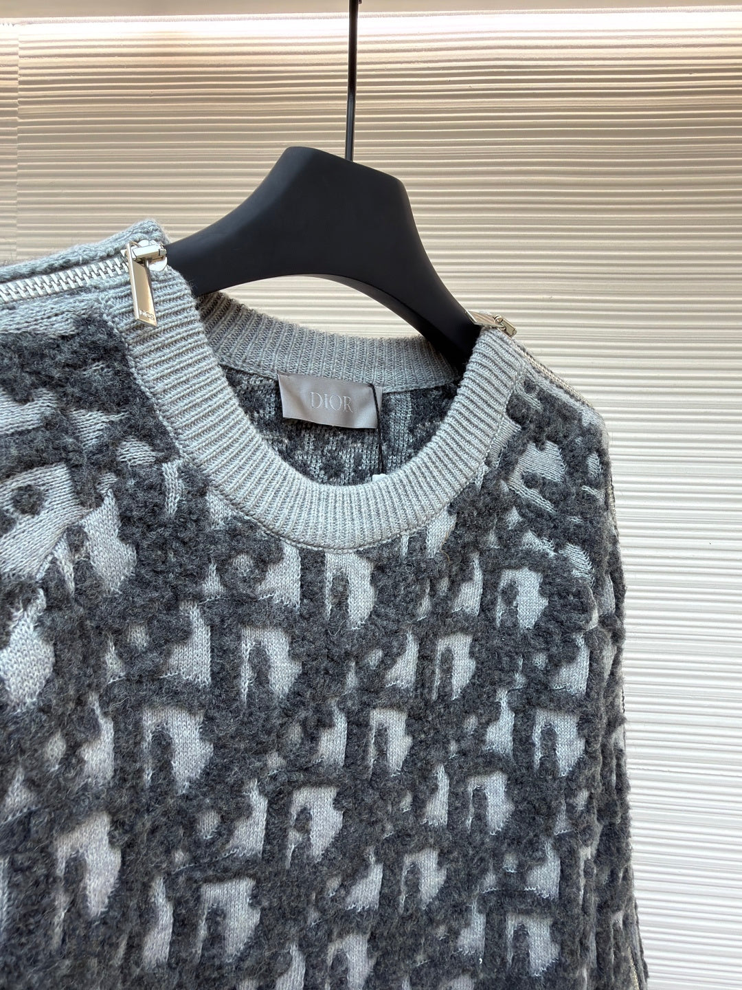 Oblique Zip Cardigan