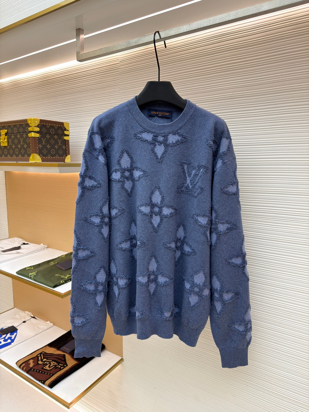 Flower Motif Crewneck Sweatshirt