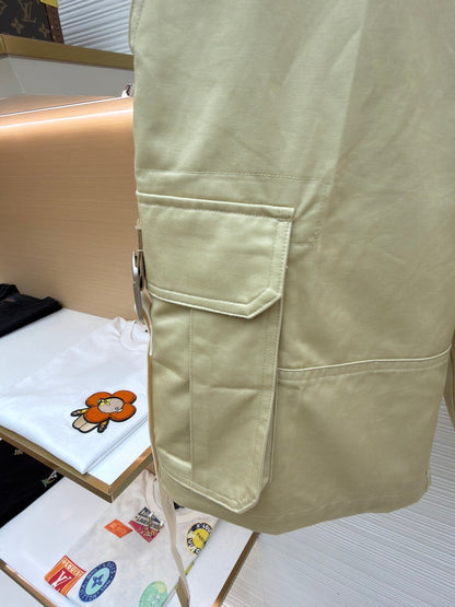 Gabardine Cargo Shorts