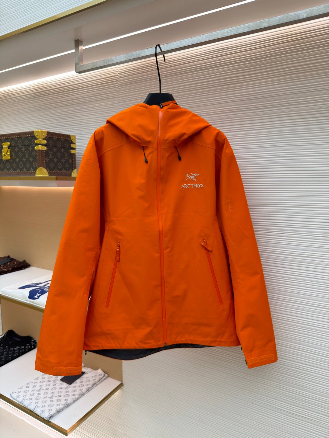 Beta LT Windbreaker Jacket