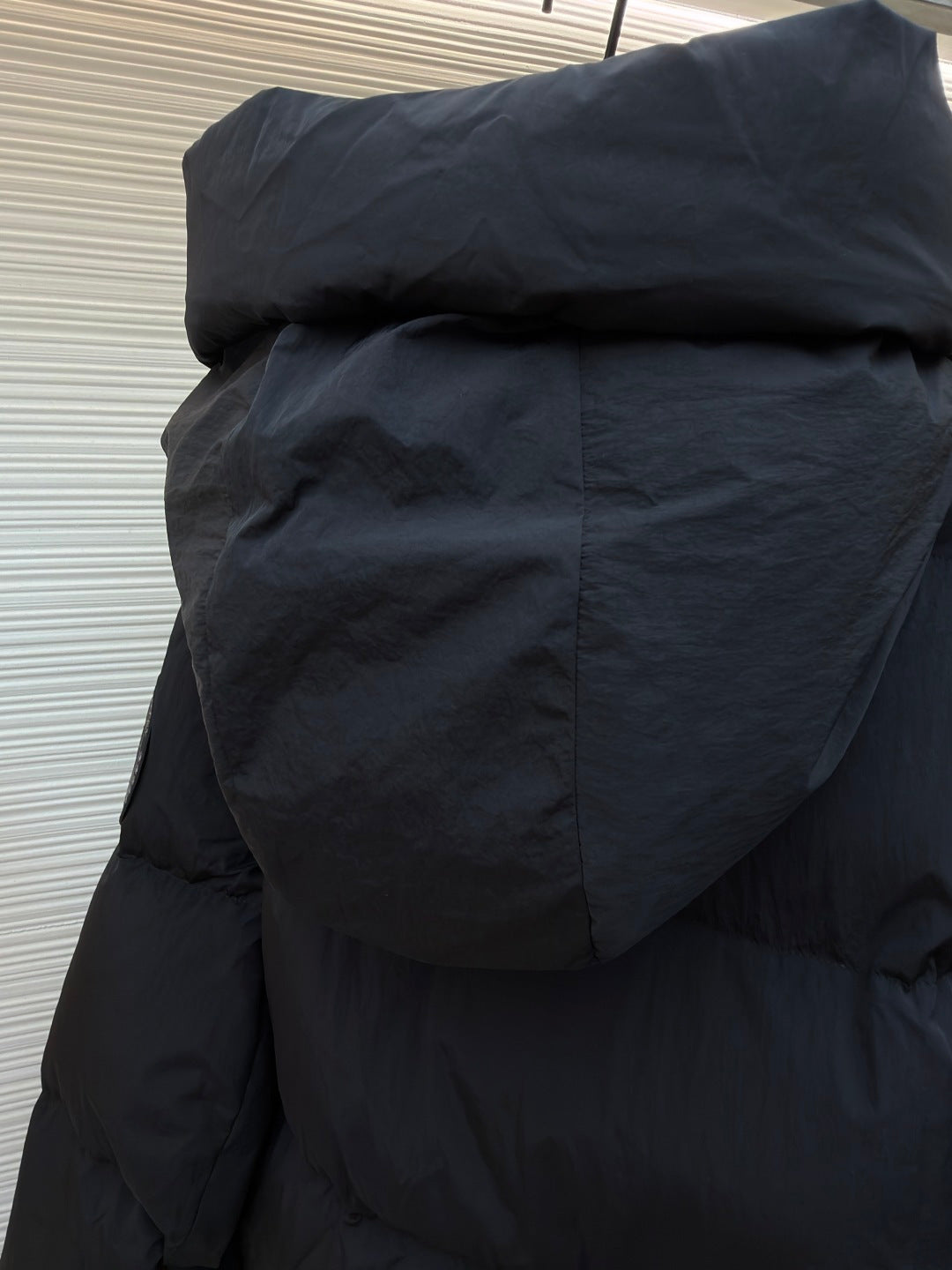 Hooded Down Jacket